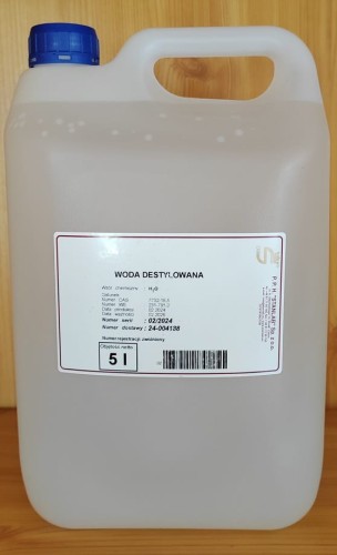 woda destylowana.jpg